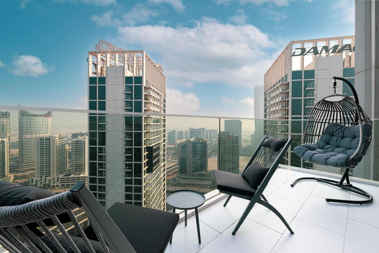 Magnificent 3br Spectacular Canal & Burj View *