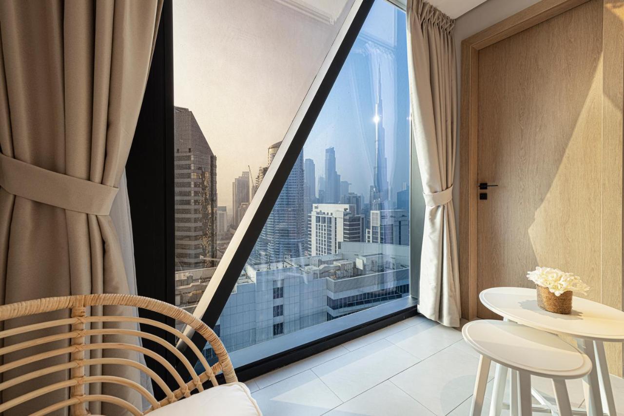 Magnificent 3br Spectacular Canal & Burj View Dubai