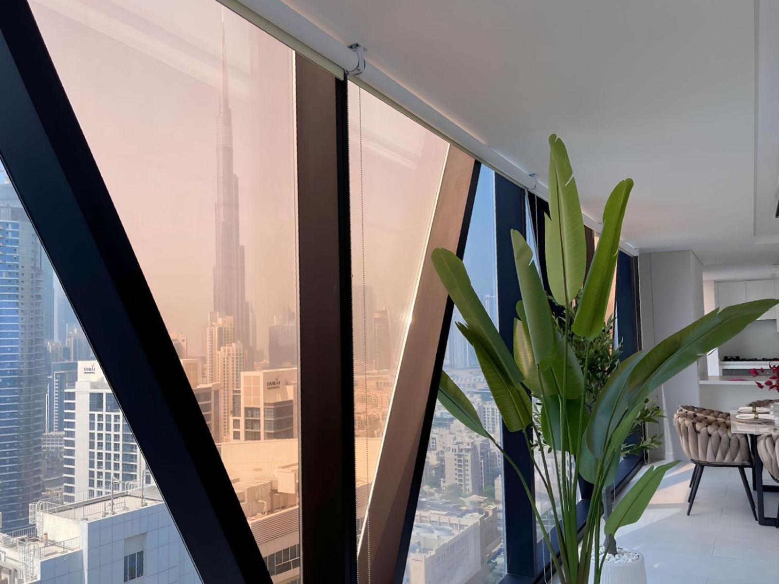 Magnificent 3br Spectacular Canal & Burj View Apartment Dubai